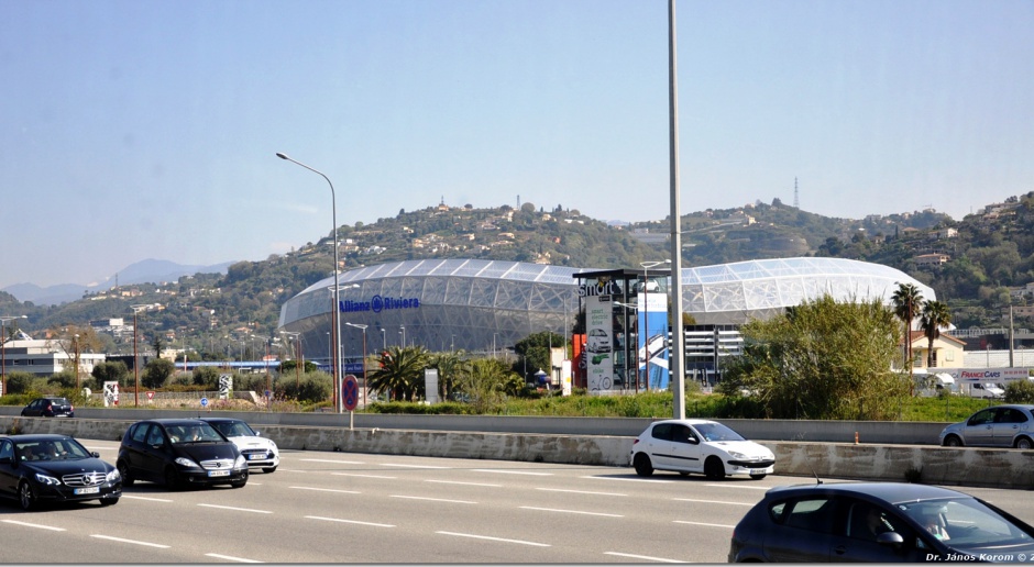 Stadiony Euro 2016 zachwycają architekturą