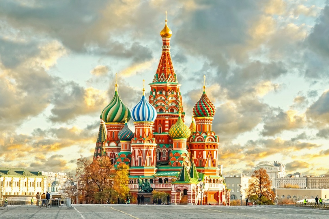 Fot. Shutterstock W Moskwie będą białe święta? Na ulice miasta przywieziono śnieg