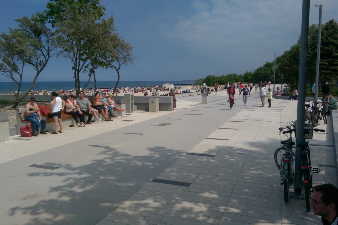 Kołobrzeg, fot. Desag Do Kołobrzegu zawitały spersonifikowane rzeźby mew, tzw. Mariany