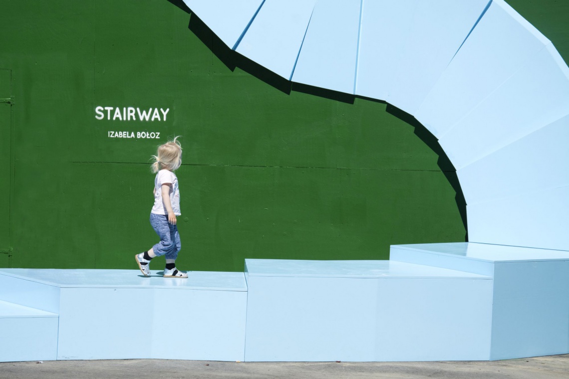 Stairway w Kopnehadze, fot. Izabela Bołoz Rzeźba, instalacja, a może skatepark? Zobacz oryginalny mebel miejski