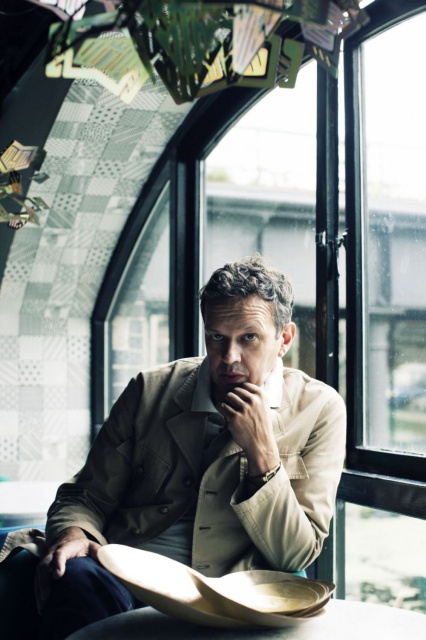 Tom_Dixon fot. EGE Tom Dixon projektuje niezwykłą kolekcję wykładzin