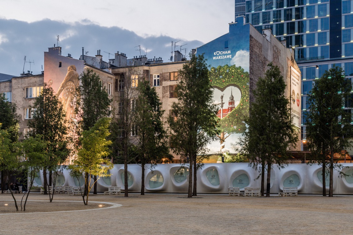 Plac Europejski Art Walk, fot. Ghelamco Wyjątkowy artysta w wyjątkowym pasażu sztuki