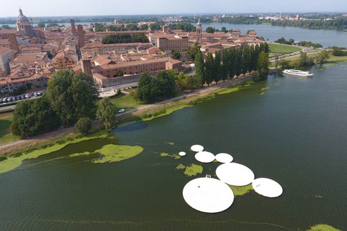 Arcipelago di Ocno, fot. mantova2016.it Zobacz miejsce spotkań inspirowane kwiatami lotosu