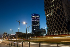Warsaw Spire - efekt pracy belgijskich i polskich architektów. Czy zdobędzie Property Design Awards?