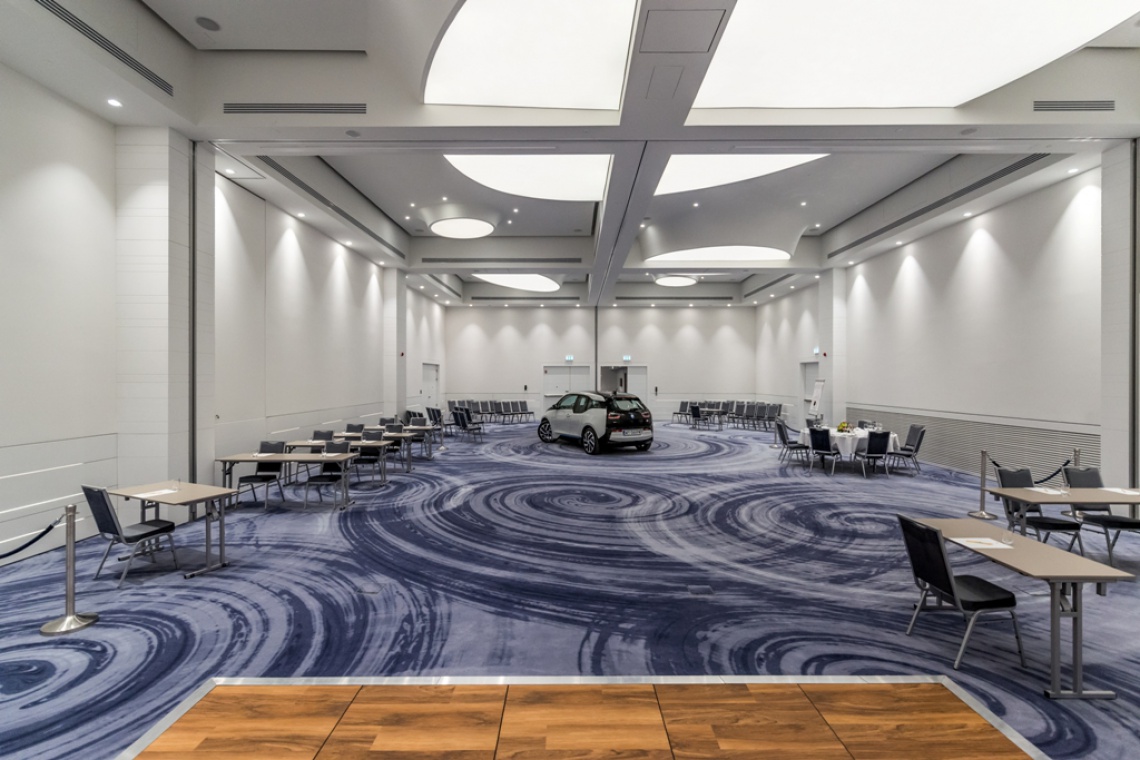 Hotel DoubleTree by Hilton, fot. mat. prasowe DoubleTree by Hilton Wroclaw Oryginalna sala balowa w hotelu DoubleTree by Hilton