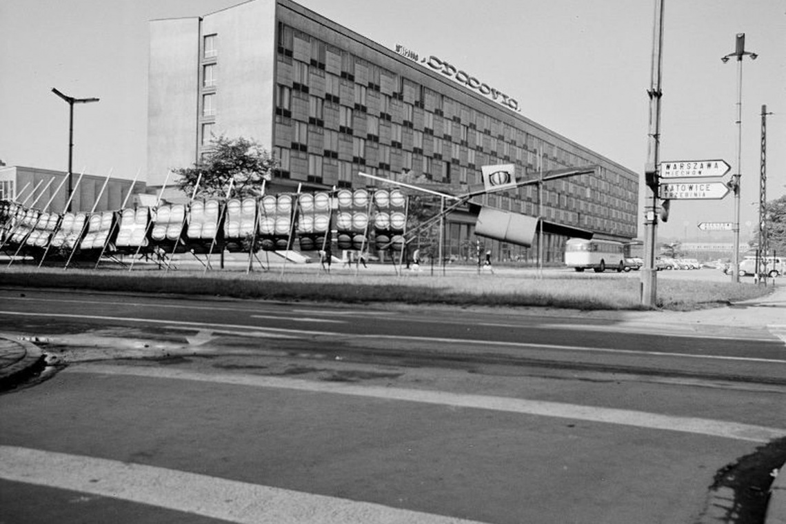 fot. Henryk Hermanowicz Poszukiwane dawne zdjęcia hotelu Cracovia