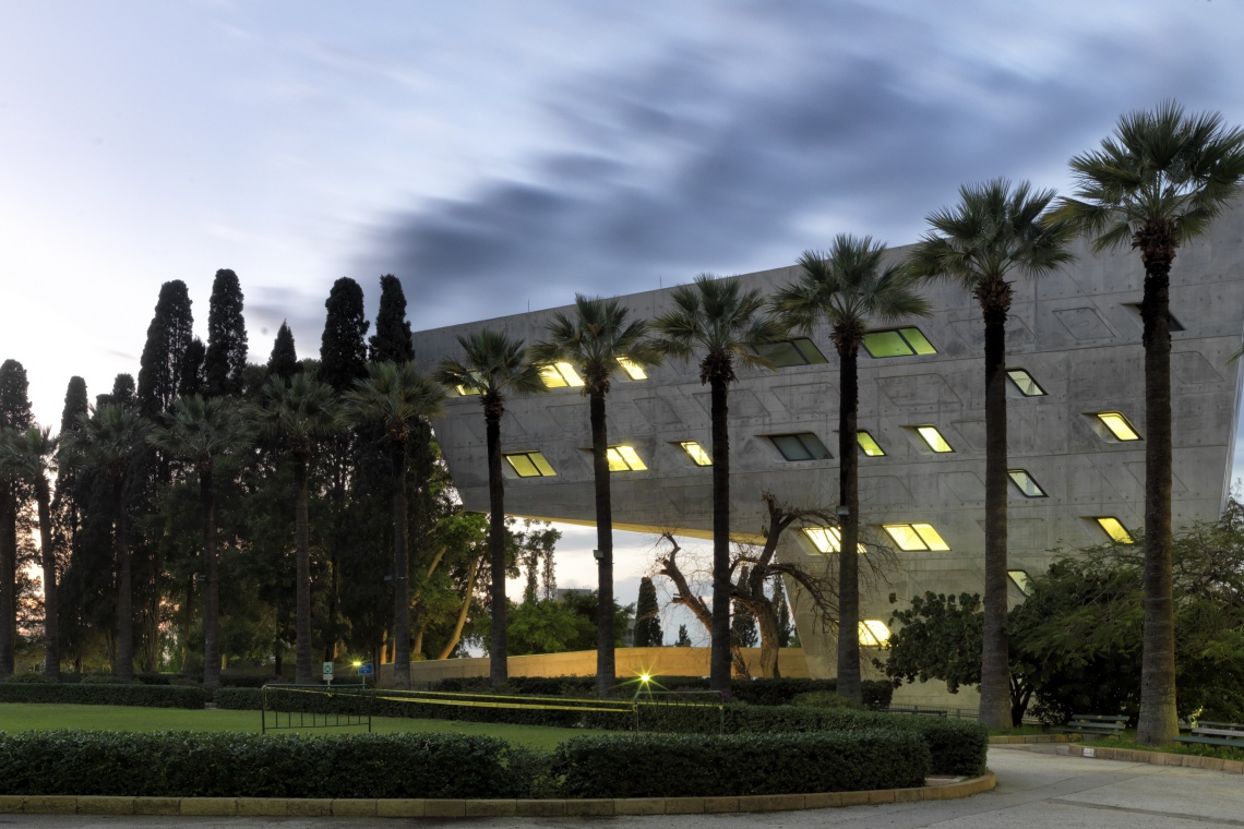 Issam Fares Institute w Beirucie w Libanie, projektant: Zaha Hadid Architects. Architektura dla świata muzułmańskiego - oto najlepsze projekty ostatnich lat