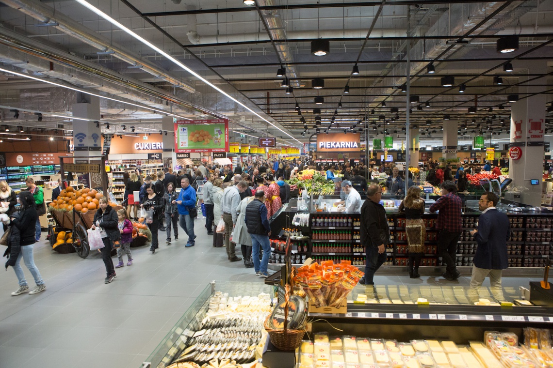 Carrefour Designerski supermarket w designerskiej galerii?