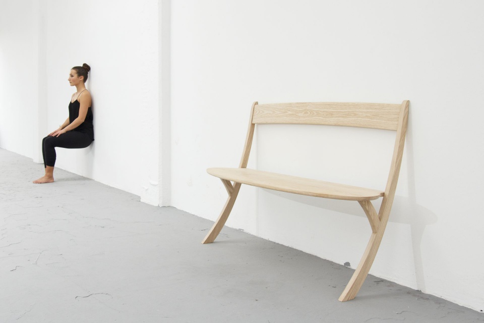 Leaning Bench. Fot. archiwum Izabeli Bołoz, Miejski design z Polski, który podbija świat. Izabela Bołoz gościem Forum Dobrego Designu!
