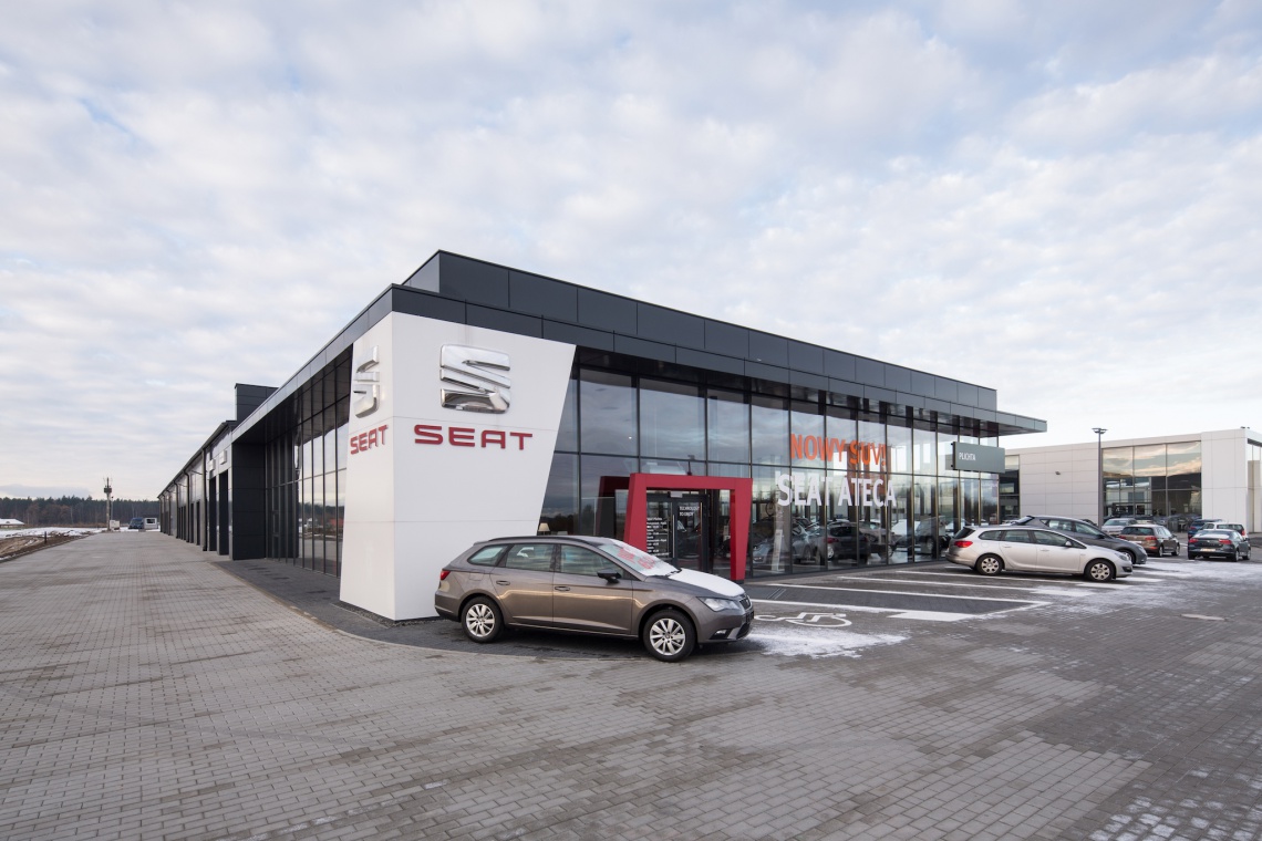 Nowy salon samochodowy powstał w Gdańsku Architektura