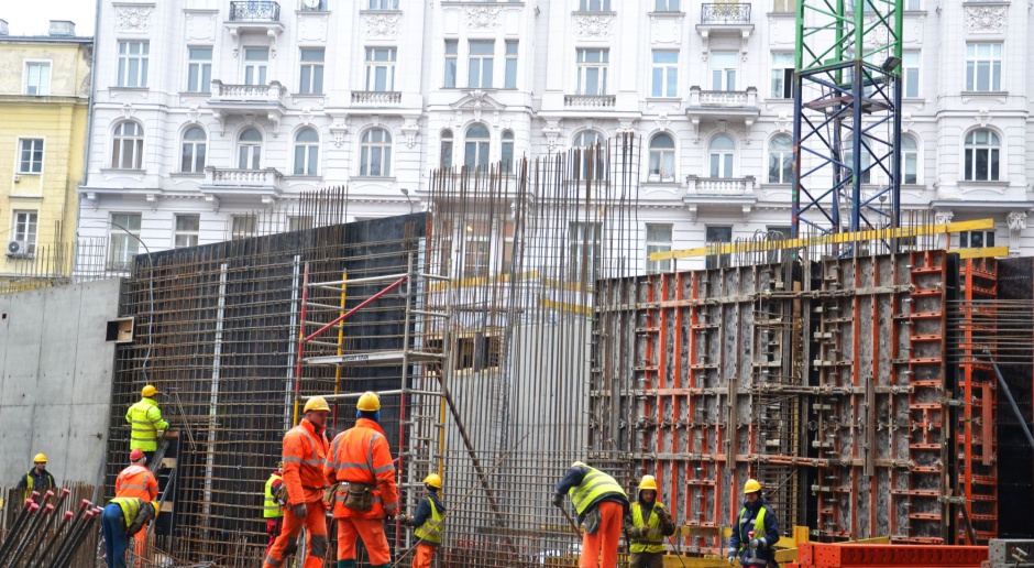 Warszawski CEDET ożywa na nowo. Budowa części podziemnej dobiega końca
