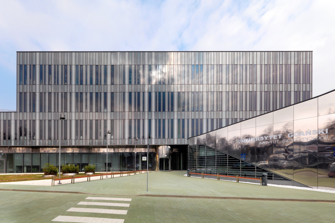 Gmach Instytutu Biotechnologii w Gdańsku, fot. D+H Polska Nowoczesna architektura i innowacyjne technologie. Oto gmach Instytutu Biotechnologii