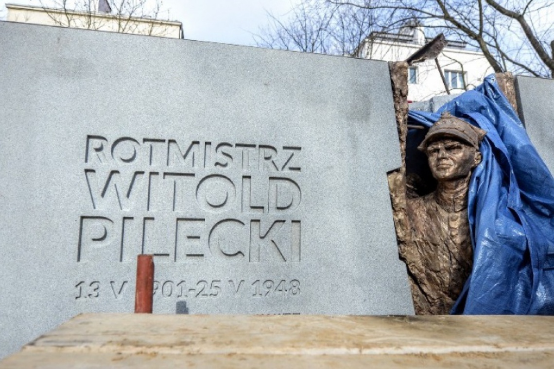 fot. UM Warszawa Warszawa buduje pomnik rotmistrza Pileckiego