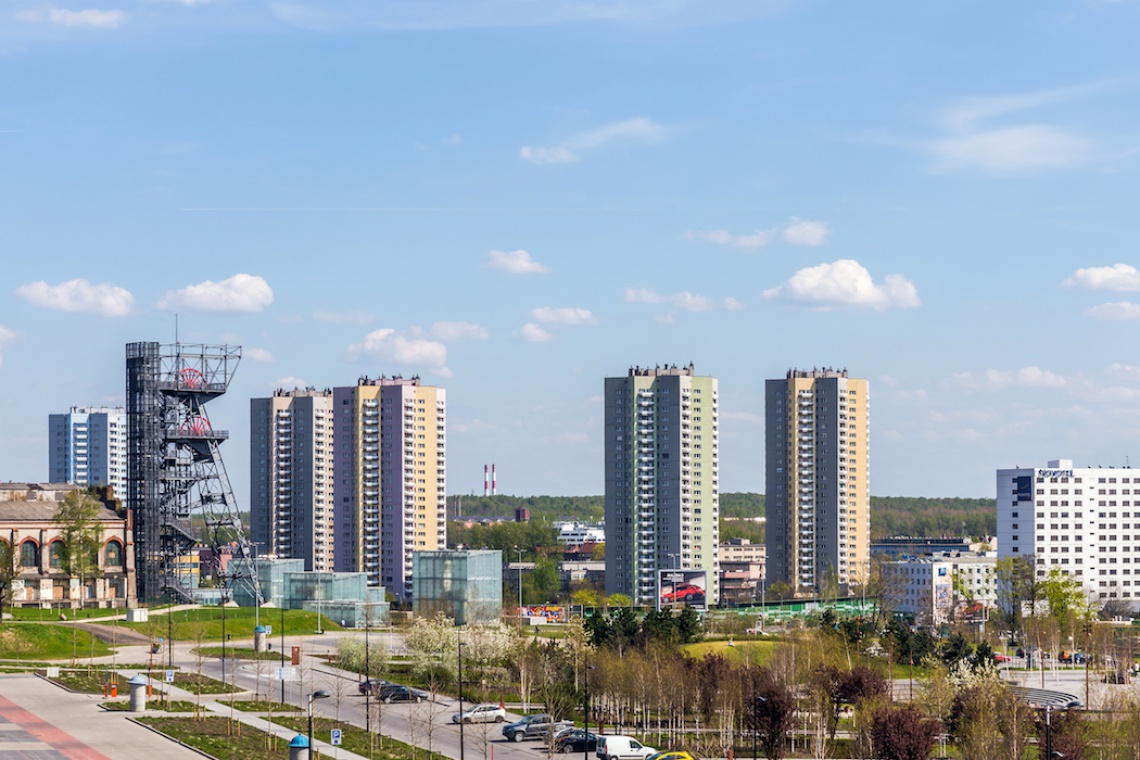 fot. shutterstock Katowiczanie walczą z reklamami w mieście