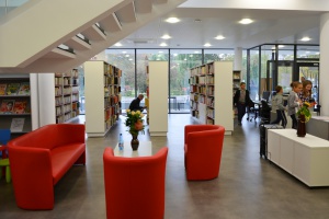 Nowatorska i przyjazna przestrzeń - taka może być współczesna biblioteka