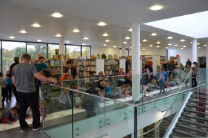 Nowatorska i przyjazna przestrzeń - taka może być współczesna biblioteka
