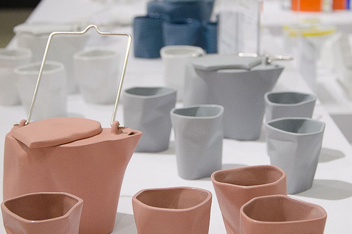 fot. mat. prasowe Fabryka Porcelany Ćmielów Chodzież O fabrykach porcelany. Jak wartościowy jest człowiek w procesie produkcji