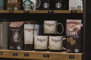 Starbucks zaskoczył wystrojem. Tak wygląda kawiarnia w Bydgoszczy