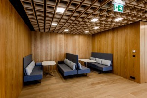Kino w przerwie na kawę? To możliwe w nowym biurze CCC w Warszawie