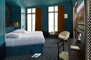 Hotel Le Roch Hôtel & Spa Paris to wynik fascynacji grą kolorów, struktur i materiałów