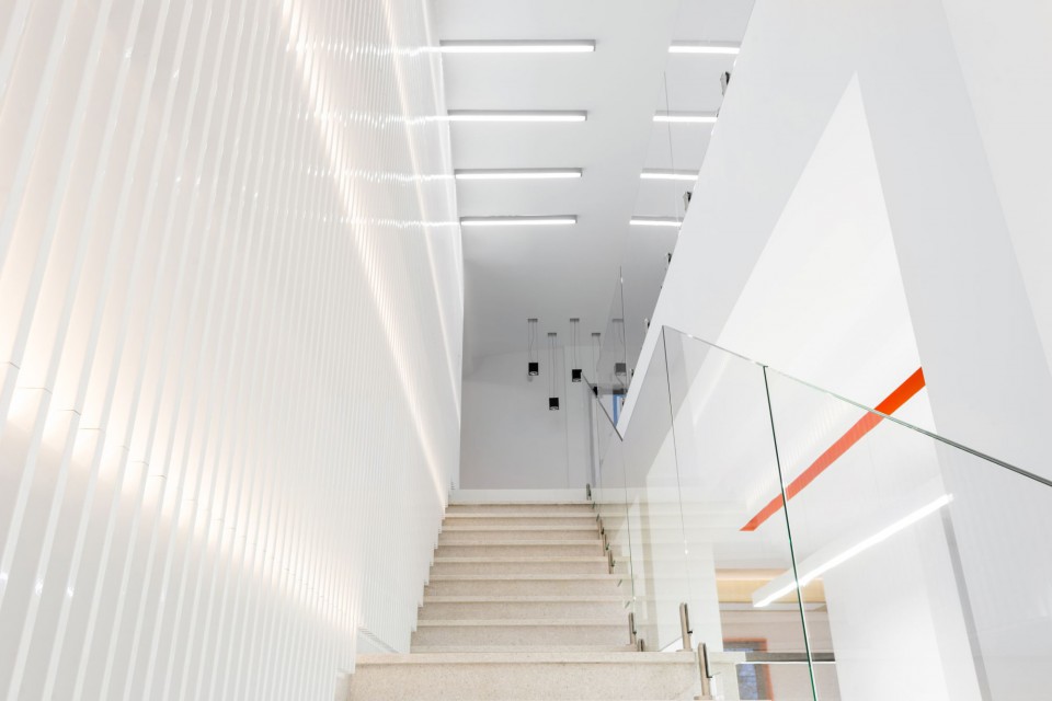 Biuro Bagramet fot. mat. własne architekt Tonący w bieli. Oto wnętrze biurowca firmy Bagramet