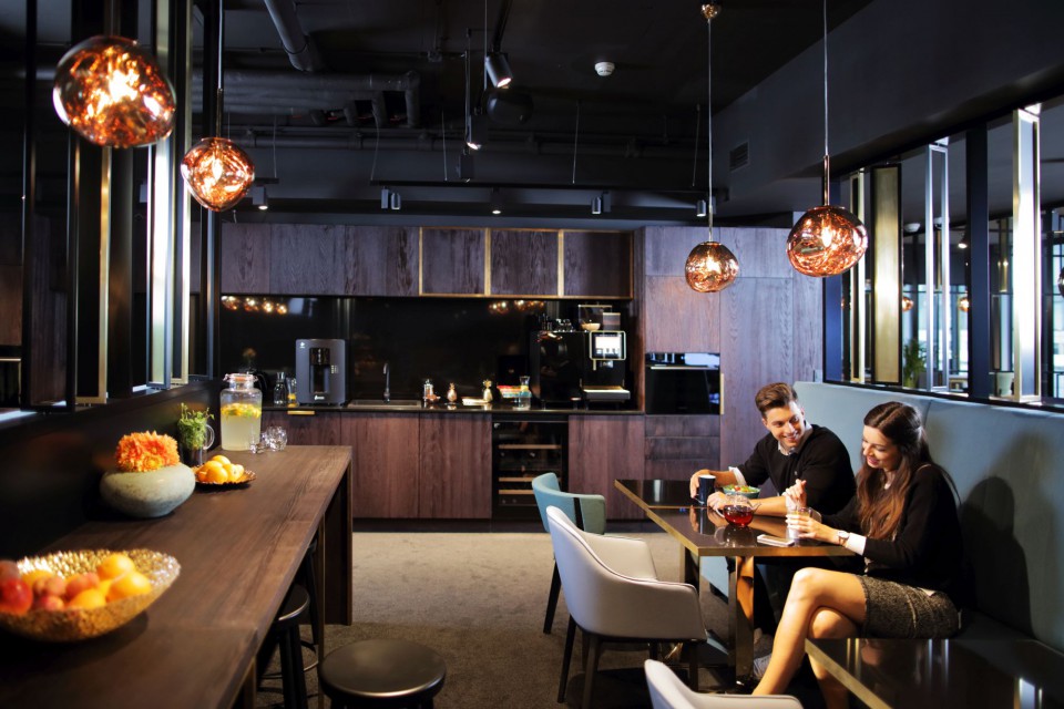 fot. mat. pras. Design coworku jak elitarne lobby hotelowe. Czy Business Link Astoria wygra w konkursie Prime Property Prize?