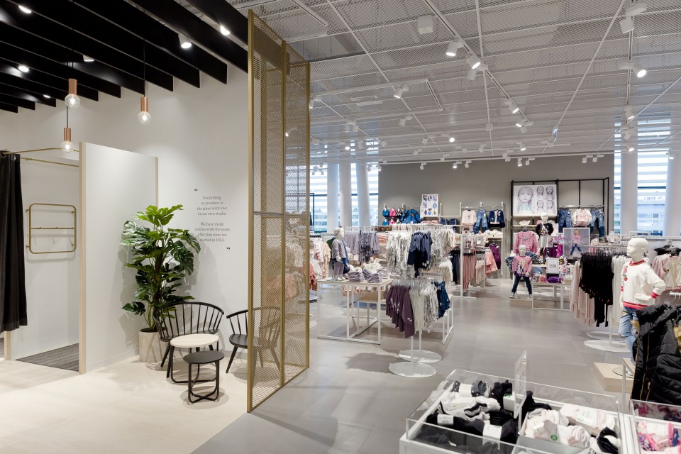 Praktycznie i funkcjonalnie. KappAhl w Galerii Północna fot. mat. prasowe TOP: Tu design ma znaczenie. Najciekawsze nowo otwarte salony sprzedaży