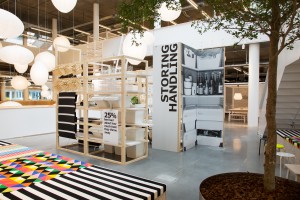 TOP 10: Wnętrza made by IKEA. Oto biura, czytelnie, centra spotkań i kawiarnie sygnowane marką szwedzkiego giganta