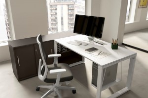 Od deski do… biurka – przegląd biurek pracowniczych