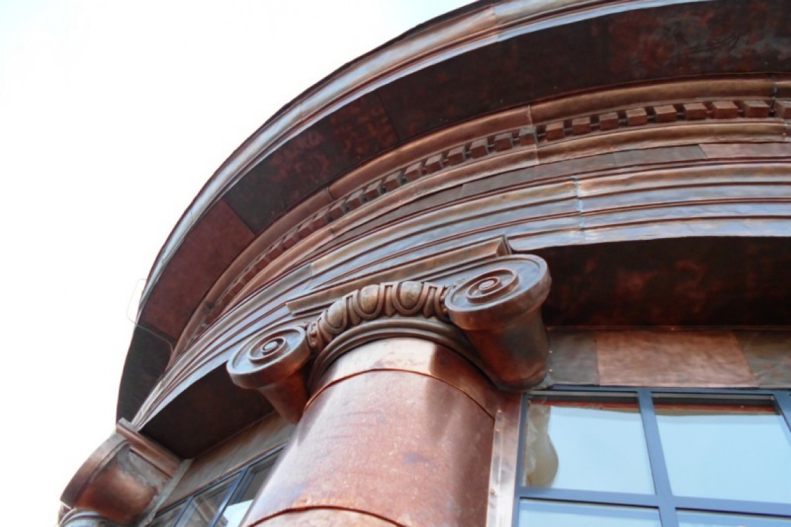 fot. Odnowiona latarnia na kopule kościoła. Fot. M.Mazgaj/P.Mędrach, UM Warszawa Perła warszawskiej architektury zalśni dawnym blaskiem
