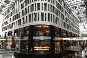 Costa Coffee: Kontynuujemy trend indywidualnego projektowania kawiarni