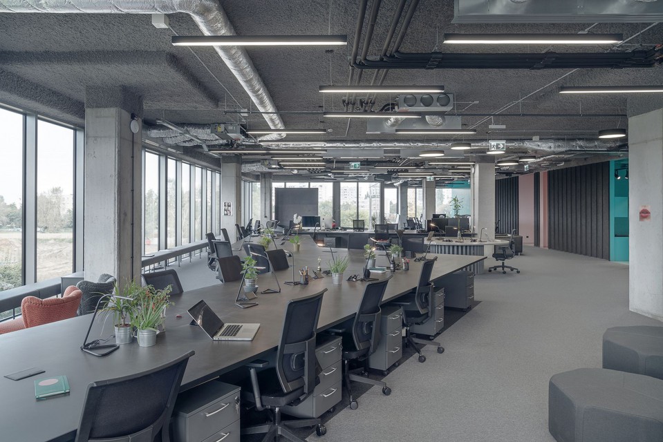 Scholz & Friends Advertising Agency, projekt: KOS Architects :fot. Tom Kurek Property Design Awards 2019: Te inwestycje nominowaliśmy w kategorii: Design - Wnętrza Biura