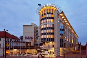 Wielkie zmiany w warszawskim Sheratonie. Hotel zaprezentował odświeżone wnętrza