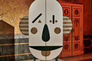 Jaime Hayon, Caesarstone i Milan Design Week? Pawilon niczym... kalejdoskop