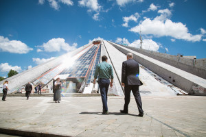 Gwiazdy światowej architektury nadadzą drugie życie legendzie