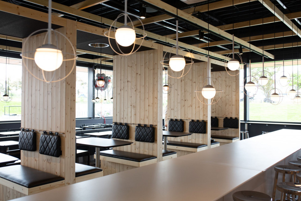 fot. Max Premium Burgers Burgery i szwedzki design. Wcale nie takie zaskakujące połączenie