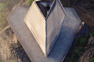 Tym projektem polski architekt zwrócił uwagę świata. Oto niezwykłe domki na malowniczej Islandii