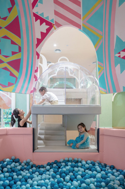 Neobio Kids Restaurant, fot. Shao Feng Restauracja niczym plac zabaw. Oto kraina baśni dla najmłodszych szkicu X+Living
