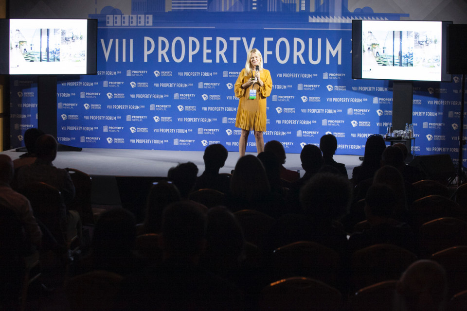 Dorota Toporowska, dyrektor regionu, Fabryka Mebli Balma SA - prezentacja BALMA THINK PRO Tak projektuje się biura! Quick Stories podczas Property Forum 2018