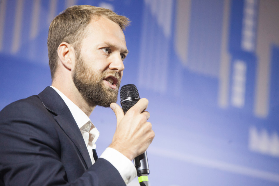 Bogusz Parzyszek, CEO, Workplace Solutions - prezentacja biura Nordea Seaport Office Tak projektuje się biura! Quick Stories podczas Property Forum 2018