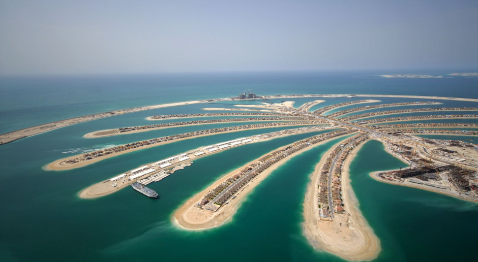 W Dubaju powstał... pływający Carrefour