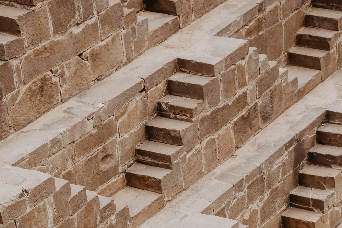 fot. unsplash Odkryto monumentalną budowlę w Armenii