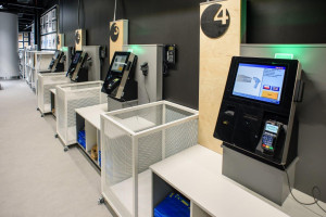 Pierwsza na świecie Ikea w centrum handlowym na dzień przed otwarciem. Szwedzki gigant w Blue City zachwyca
