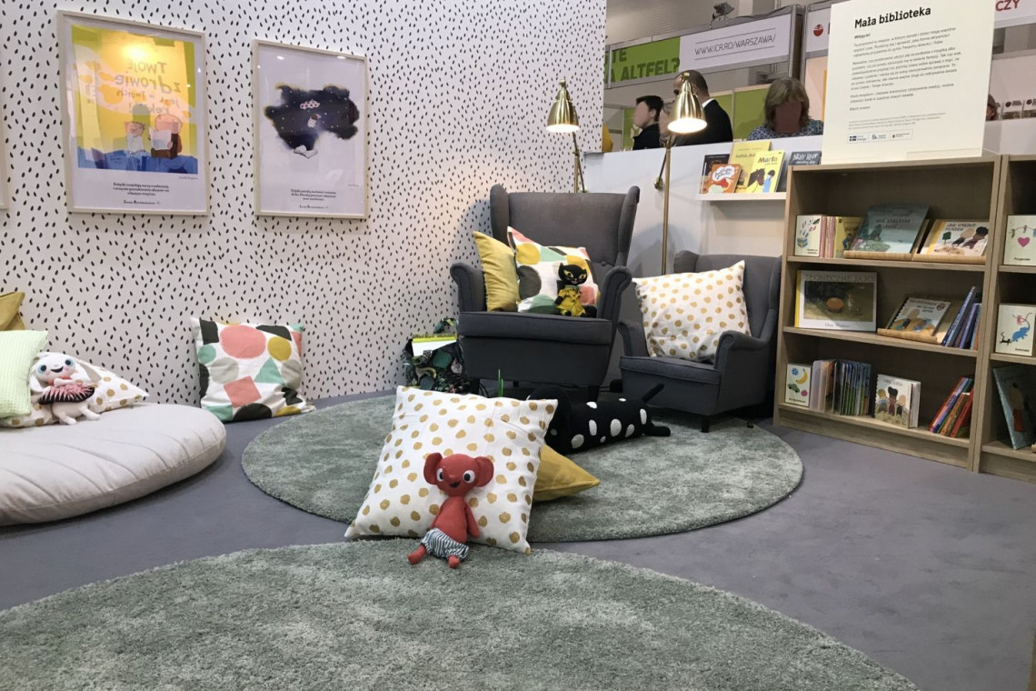 fot. mat. pras. Targi Książki w Krakowie urządzone przez IKEA