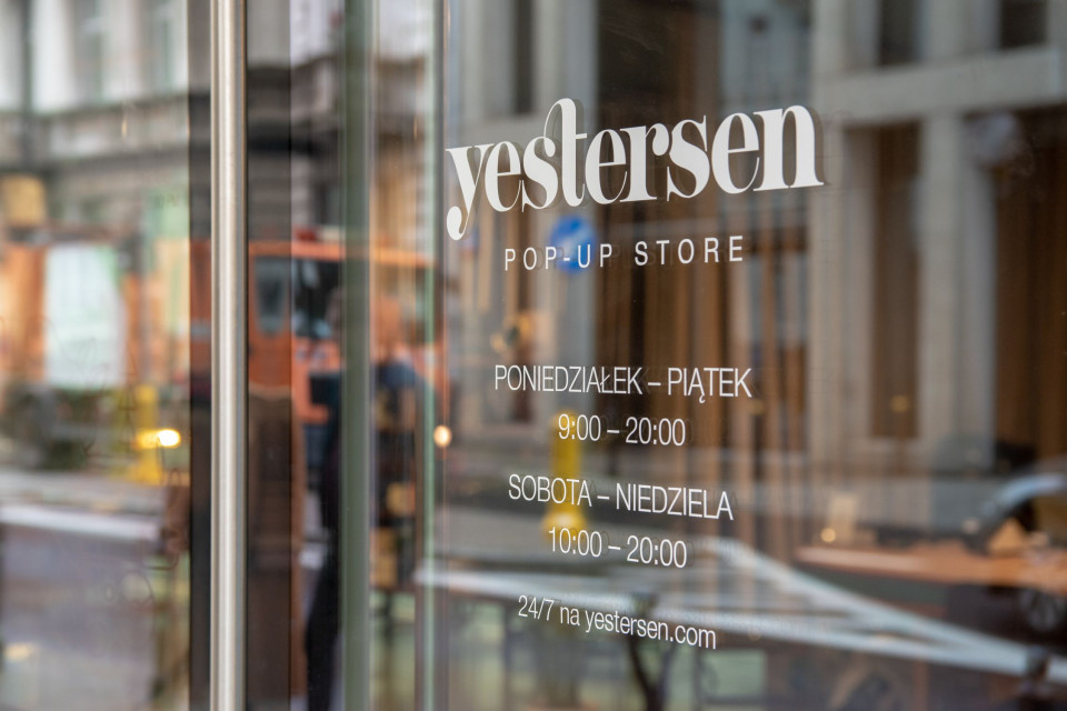 fot. Yestersen Yestersen otwiera concept store i stawia na technologię AR