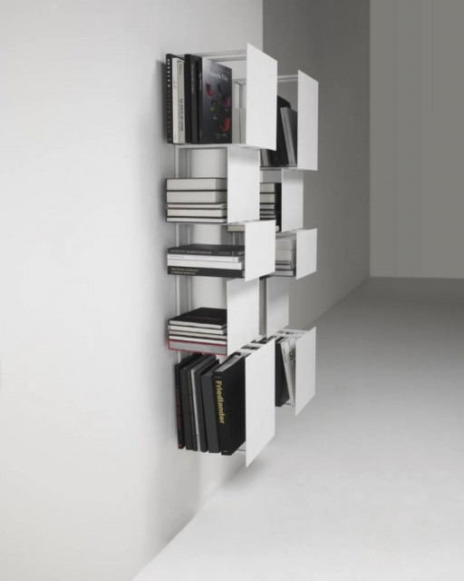 bukva living divani fot. ROOMSdesign Minęły czasy meblościanek. Czas na designerskie regały