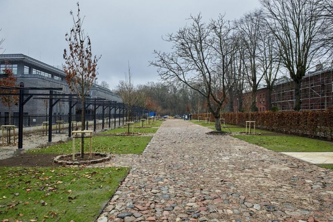 Na Księżym Młynie powstaje pierwszy zielony parking w Łodzi