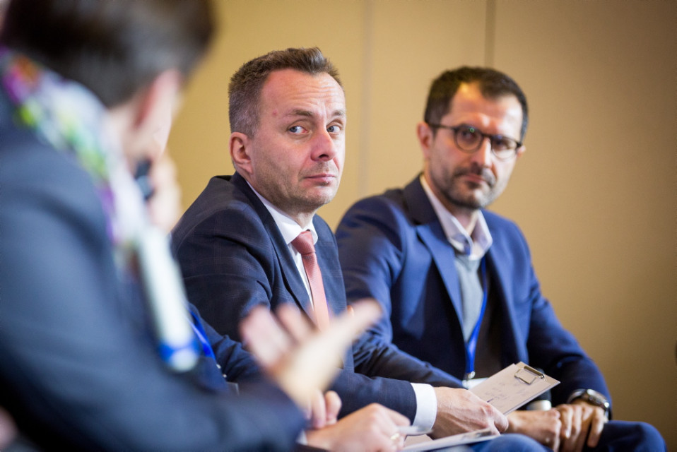 Dawid Wykurz, dyrektor handlowy Polska Południowa, Fabryka Mebli Biurowych MDD Tak było na Work & Leisure Talks w Krakowie. Zobacz zdjęcia!