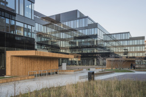 Oto ekologiczny kompleks biurowy autorstwa JEMS Architekci