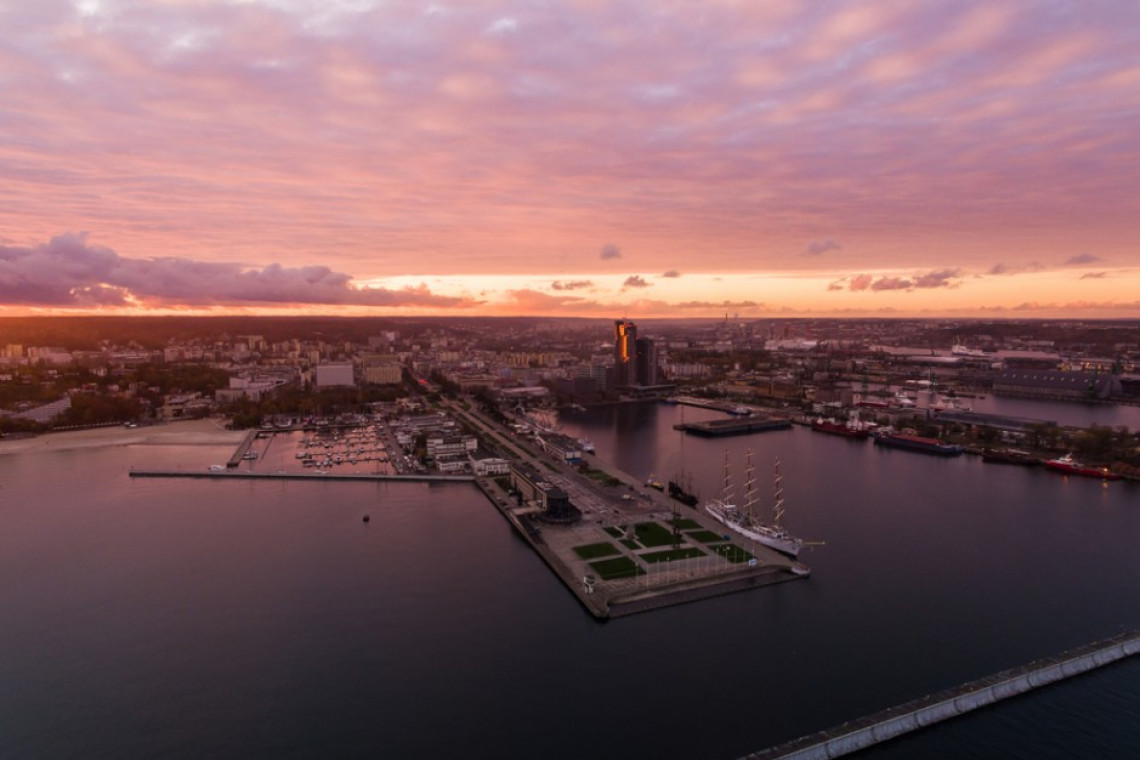 Nabrzeże Słowackiego w Porcie Gdynia startuje z rozbudową